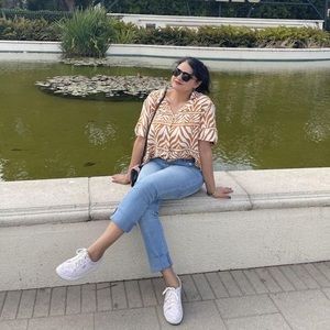 Meet your Posher, Morena